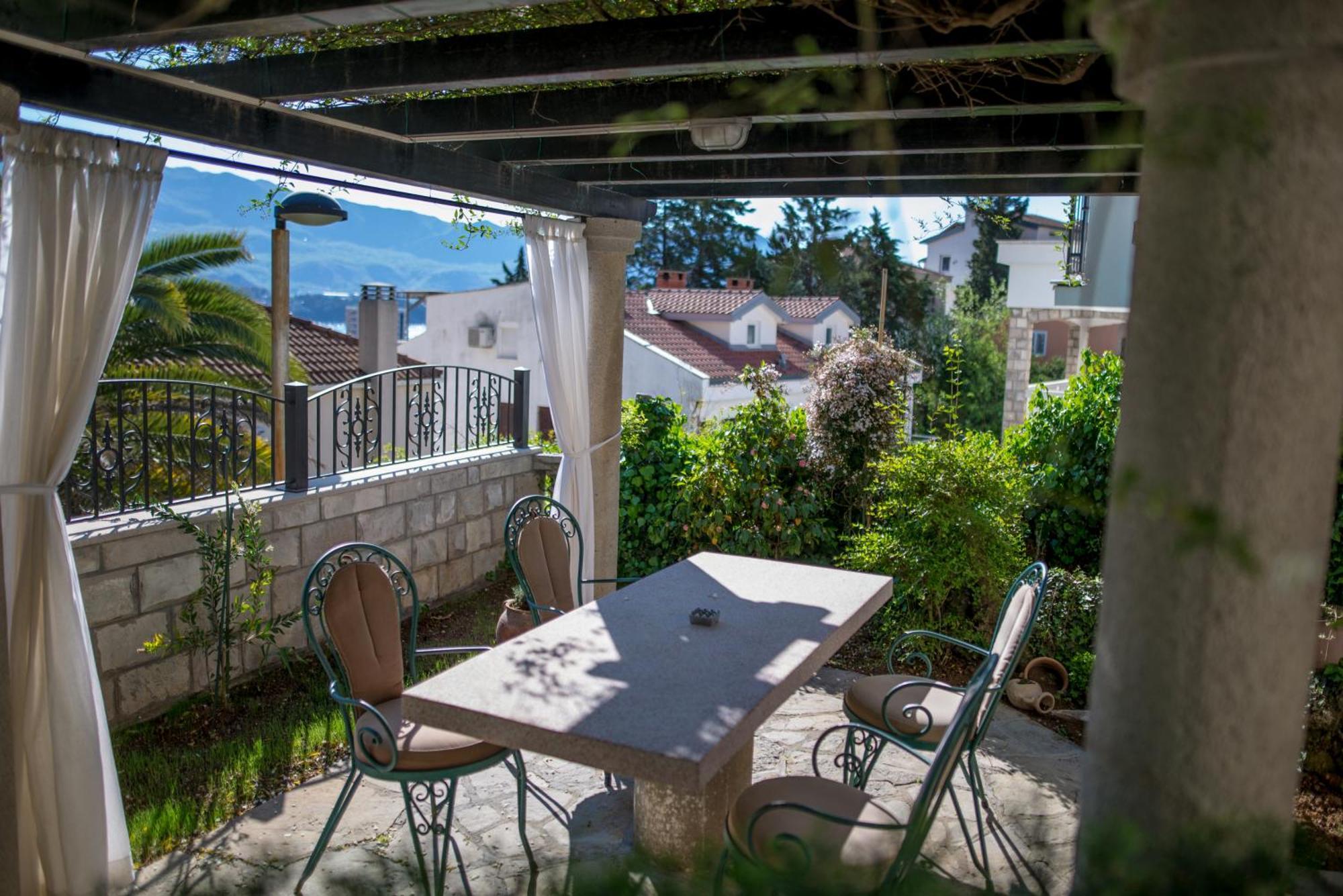 Villa Danigo Budva Bilik gambar